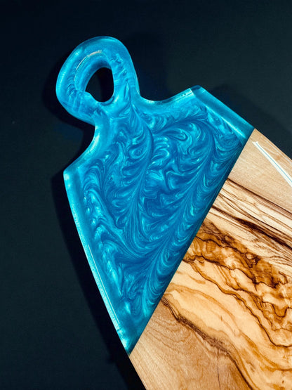 Organic Handle Charcuterie Board – Olive Wood with Ocean Blue Epoxy